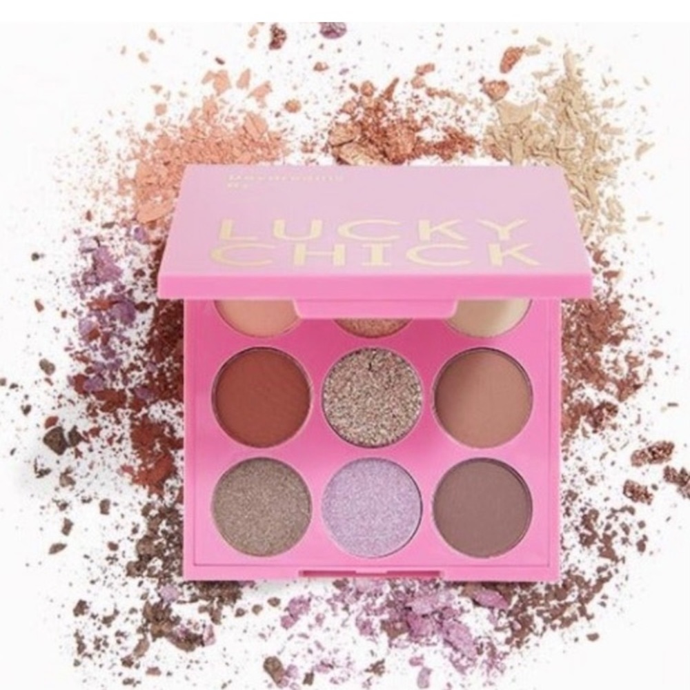 LUCKY CHICK Daydreams Eyeshadow Palette (Brand New)